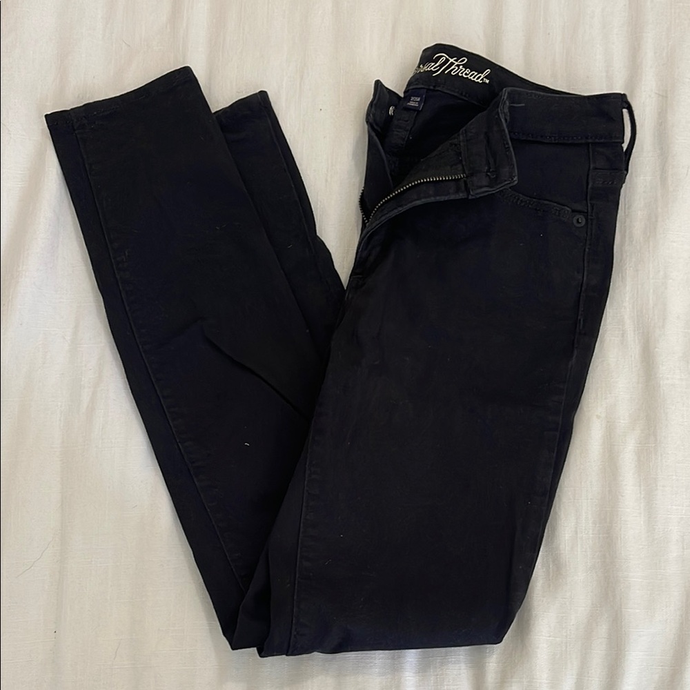Universal Thread Women's Skinny Jeans - Black